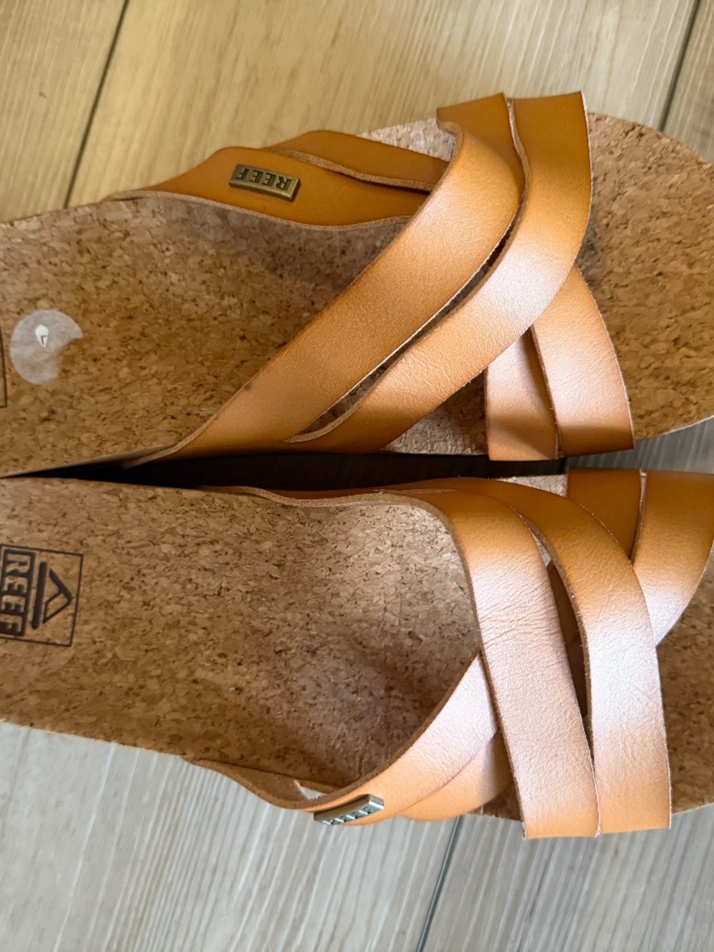 Reef Sandals Women’s Size 10 Tan Strappy NEW Cute Summer Shoes